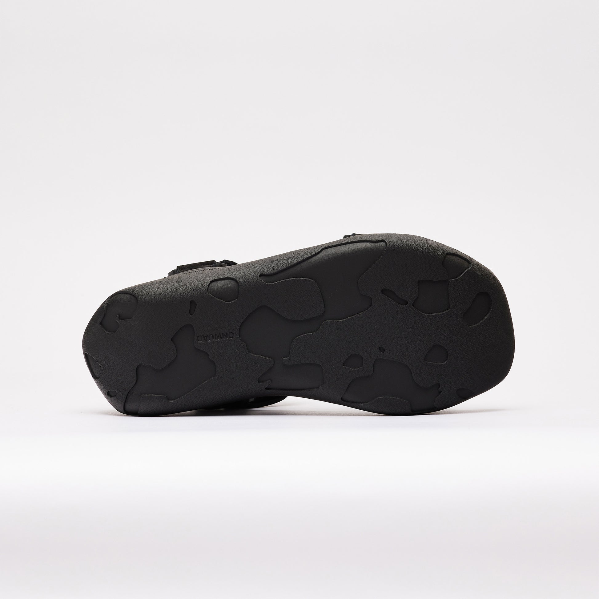 SCHON TECH NUBUCK LEATHER SANDAL