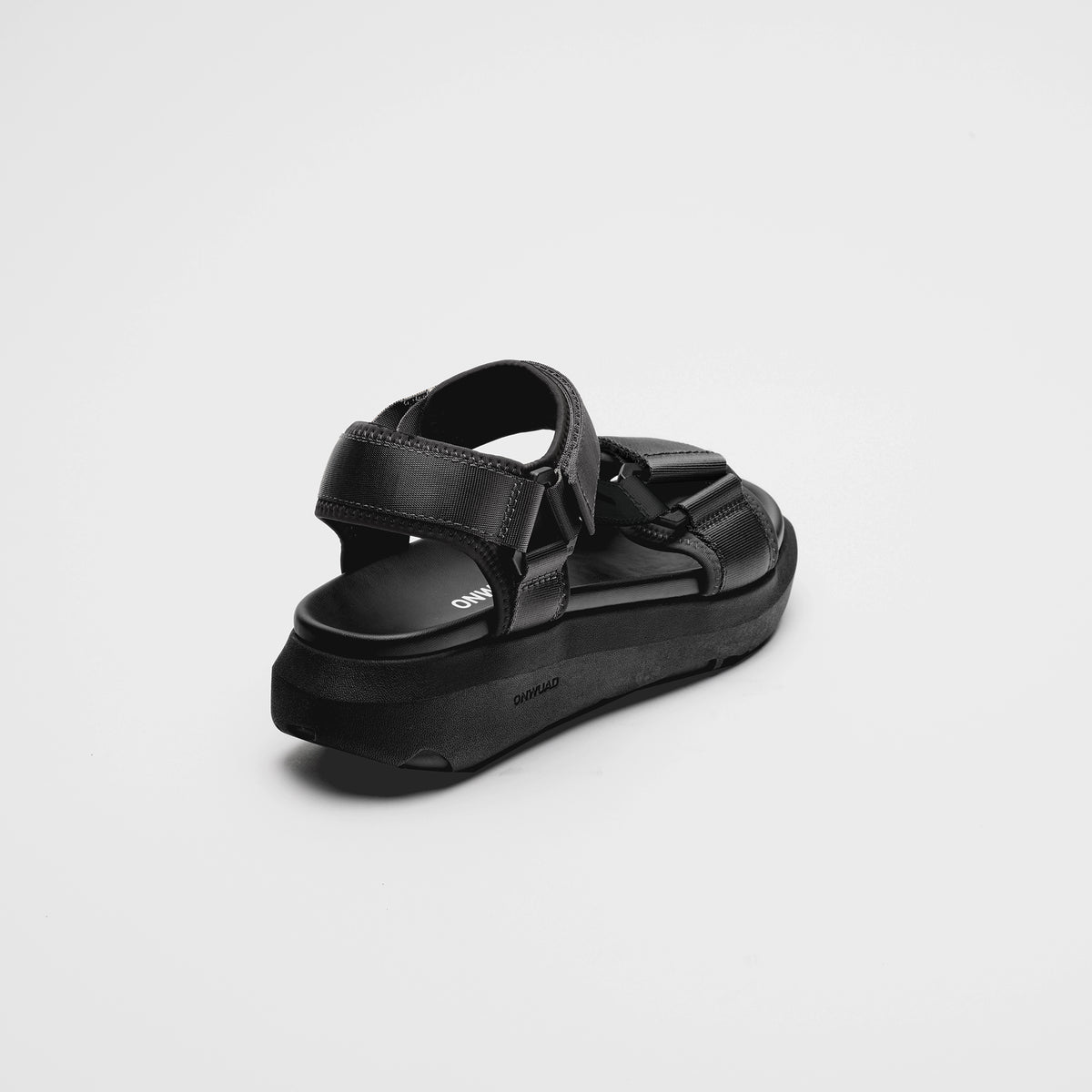 SCHON TECH WATERPROOF SANDAL 22B- black