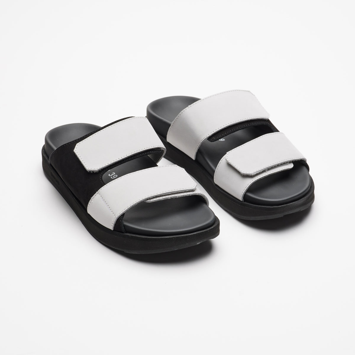 TARPIN LEATHER SANDAL GRANITE BLK